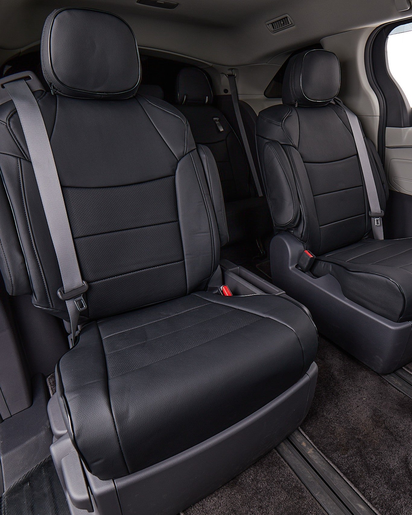 STAR5 Premium Custom Series Seat Covers for 2021–2026 Toyota Sienna 7-Passenger – Full 3-Row Set
